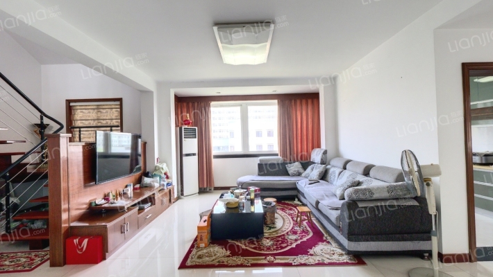 卧龙▪流星花园二手房实景图