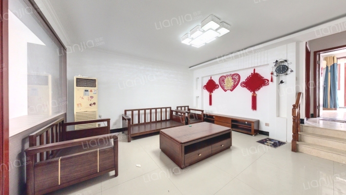 楚岳山庄二手房实景图