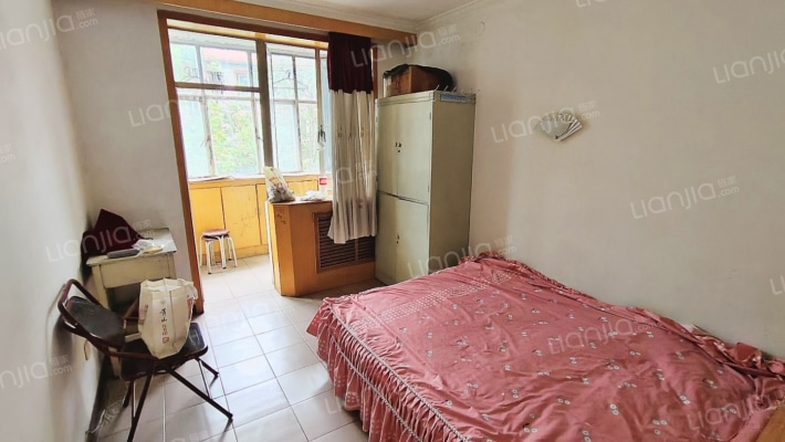 物探局园林社区 两居采光通风好 集中供暖 采光充足-卧室A