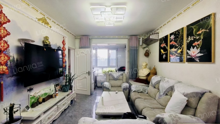 天保馨悦湾，精装两居，三羊开泰-客厅