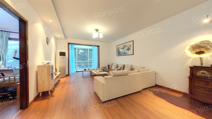 涧桥泊屋二手房实景图