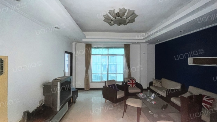 财茂花苑二手房实景图