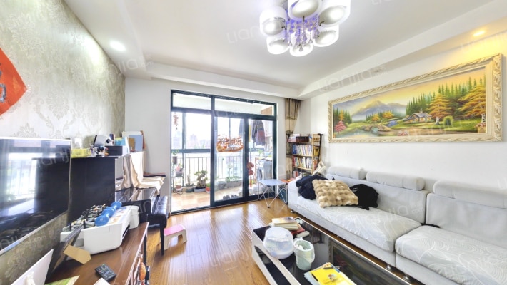 真情公寓二手房实景图