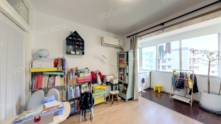 华龙家园二手房实景图