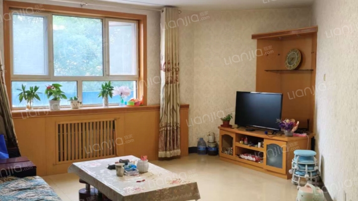 汽车站家属楼二手房实景图