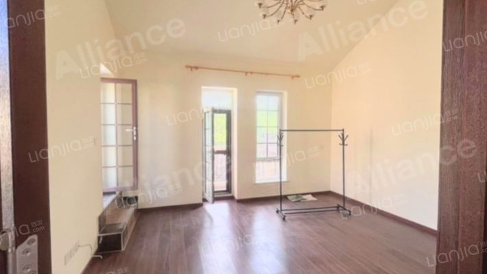 北京西南 京都颐和城276平南入户精装别墅证满五-卧室E