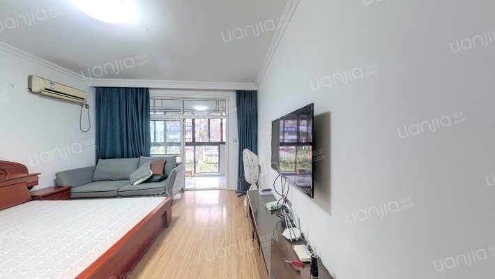 四季绿苑二手房实景图