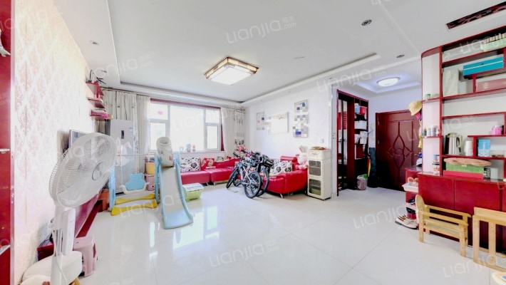 北美枫情二手房实景图