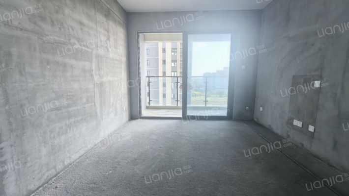 南山悦府二手房实景图