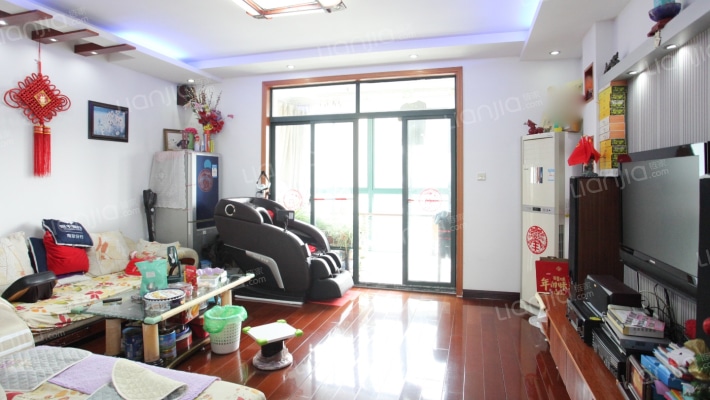 龙山佳苑二手房实景图