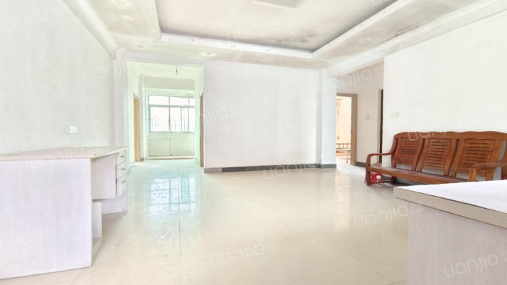 東寳花園二手房实景图