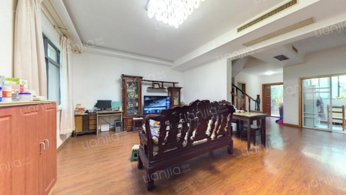 英国会二手房实景图