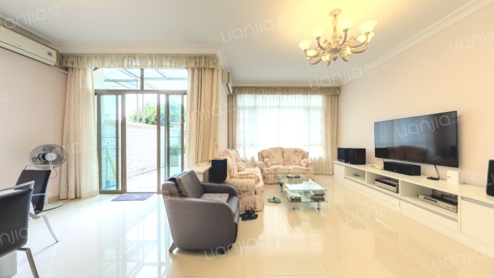 凯茵新城16区曼克顿山二手房实景图