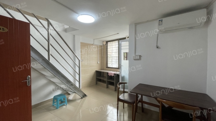 碧山路二手房实景图