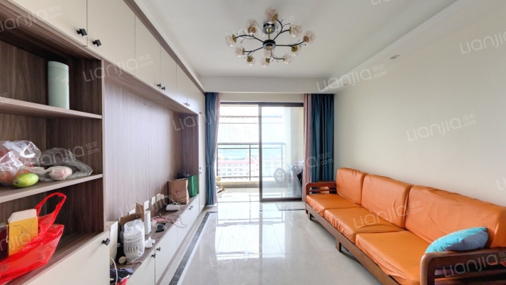 山湖海悦府二手房实景图