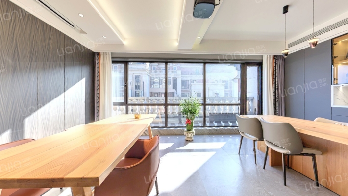 万科八栋墅二手房实景图