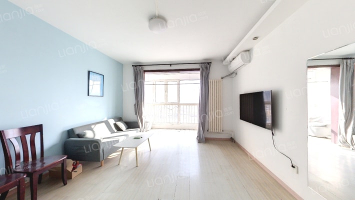 万润风景二手房实景图