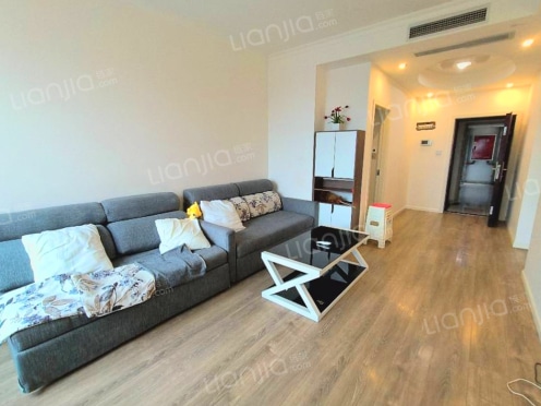 整租·龙腾东麓城 3室1厅 东南