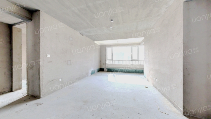 中房红艺墅二手房实景图