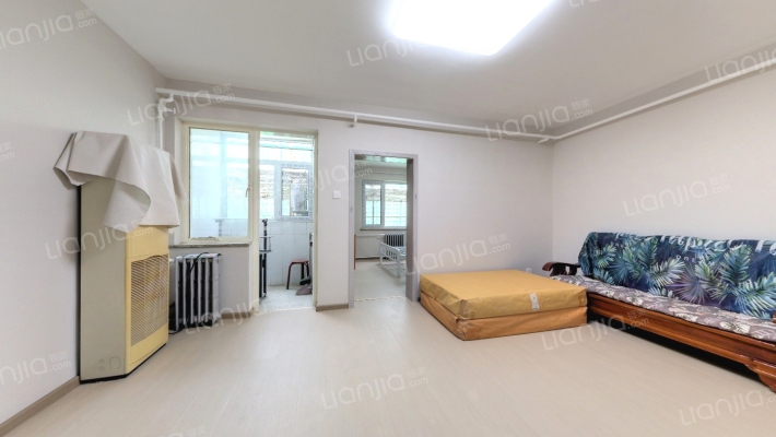 黑山北小街11号院二手房实景图