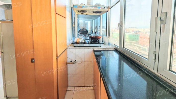 华北铝业北院生活小区 2室1厅 南 北-厨房