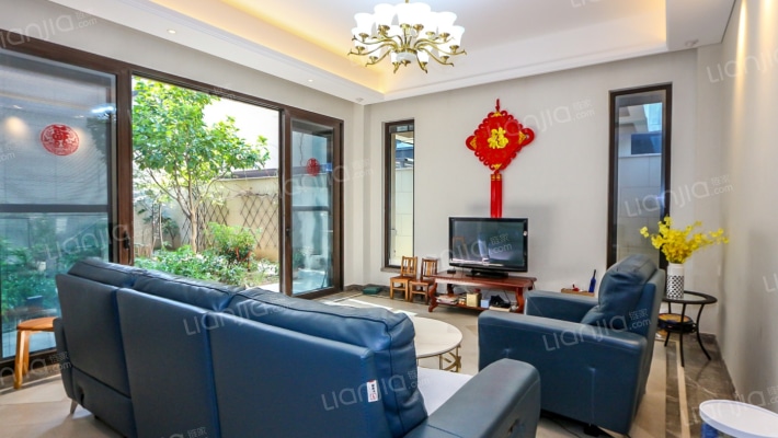 仁恒凤凰山居二手房实景图