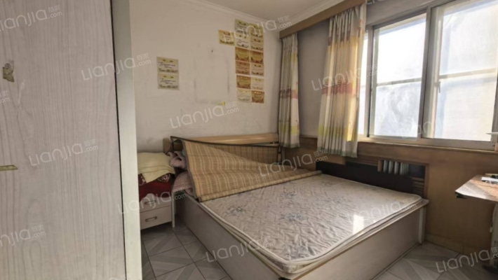 邮电局住宅楼 2室1厅 南 北-卧室B