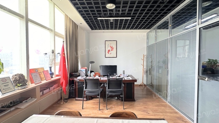 中弘广场二手房实景图