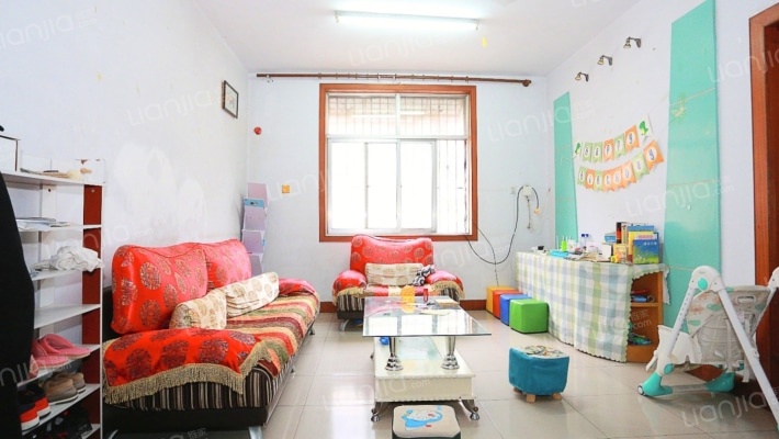 地税小区二手房实景图