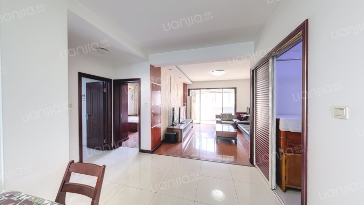 颐安雅苑二手房实景图