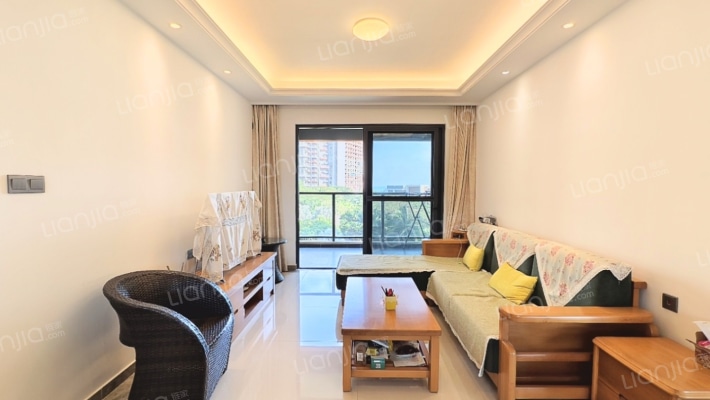 富力湾云海阁二手房实景图