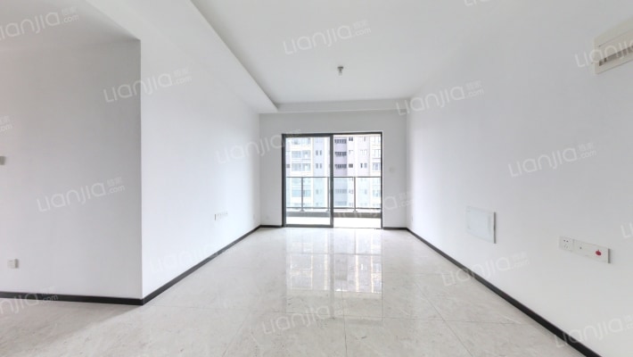 云水佳苑二手房实景图