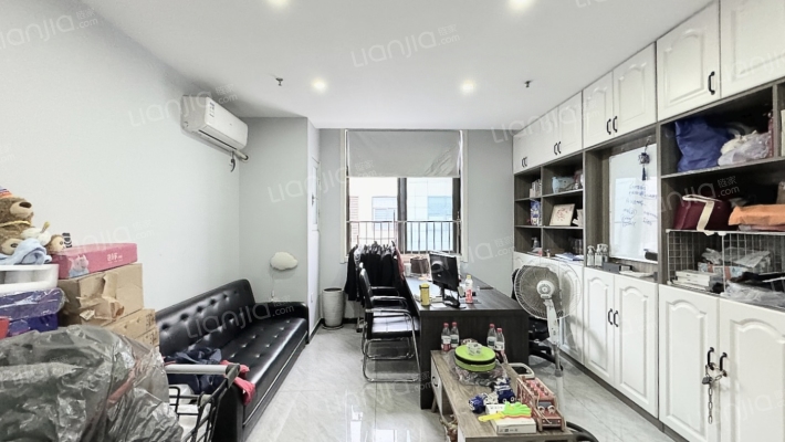 和信广场二手房实景图