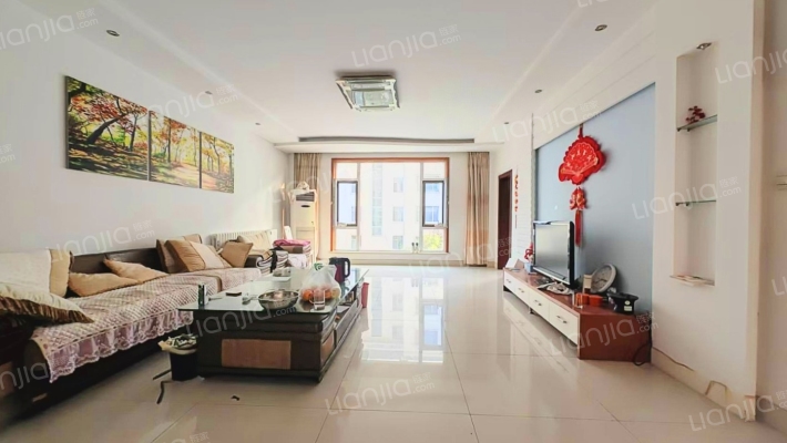 卧龙小区(诸城市)二手房实景图