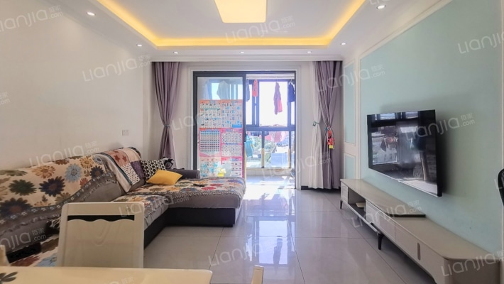 滨水华庭二手房实景图