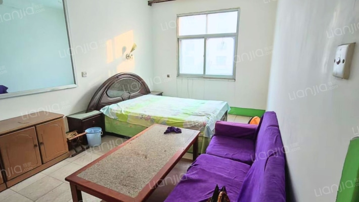 原棉麻家属院二手房实景图