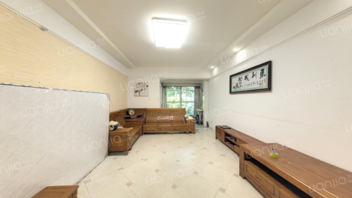 山畔雍庭二手房实景图