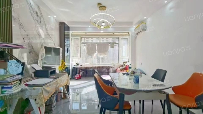 五彩阳光城四期(雍华府)二手房实景图