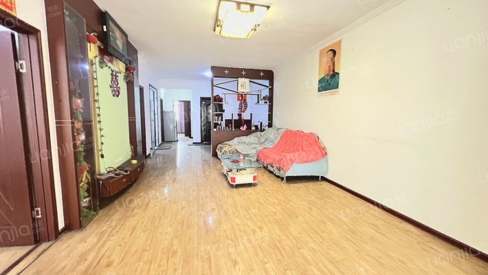 玫瑰园二手房实景图