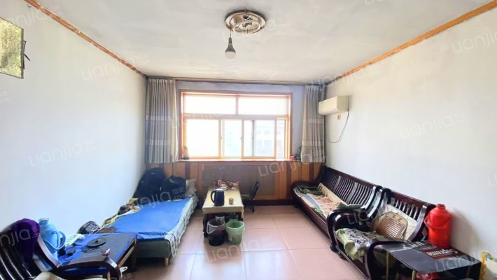 文进小区二手房实景图