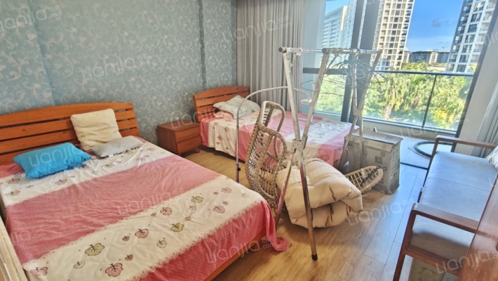 绿城蓝湾小镇·棕榈苑二手房实景图