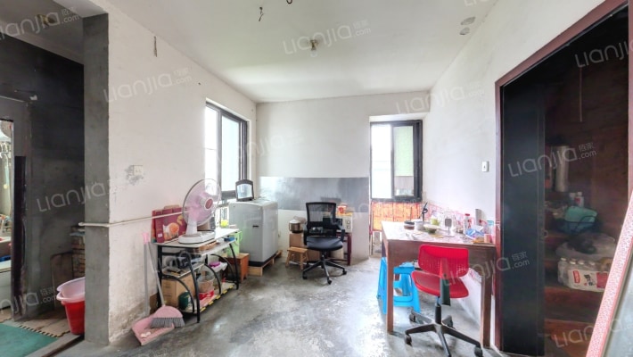 新安花苑二区二手房实景图