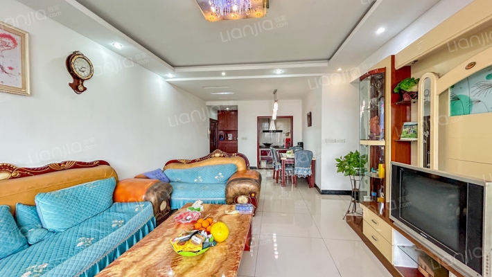 时代雅苑二手房实景图