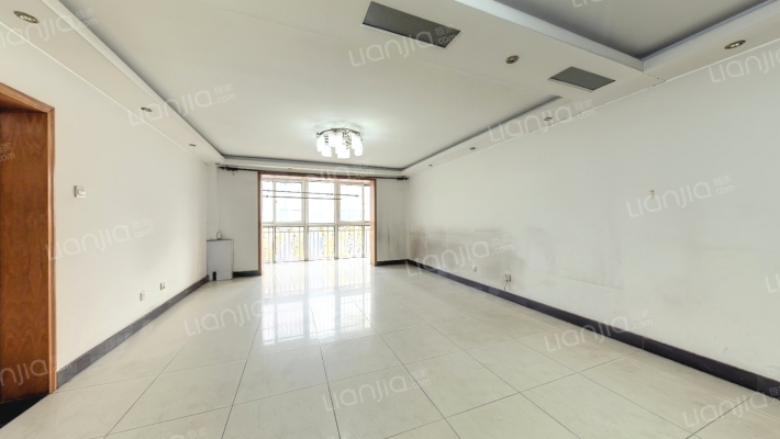 林校北里二手房实景图