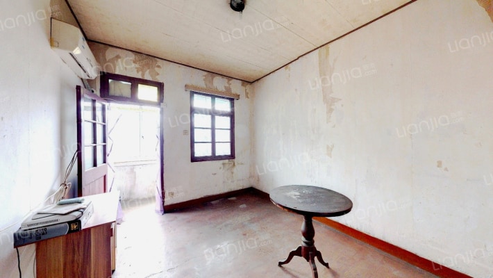 凤山路125号二手房实景图