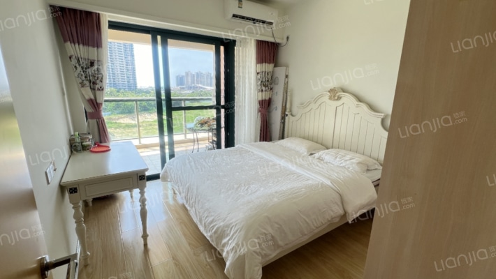 蔚蓝星宸1期二手房实景图