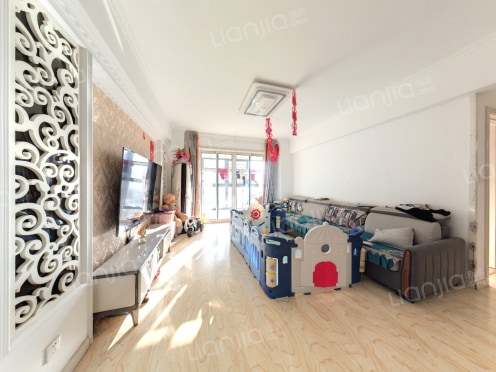 整租·宝龙中央尊邸 3室2厅 南