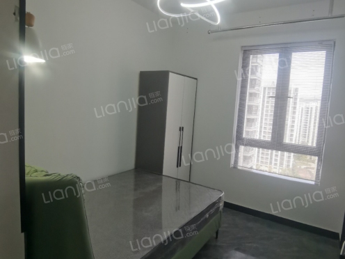 合租·景湖佳园 5居室 南卧