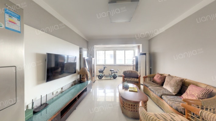 跃龙公寓二手房实景图