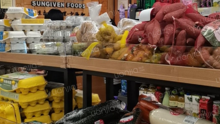 集美商会大厦二手房实景图